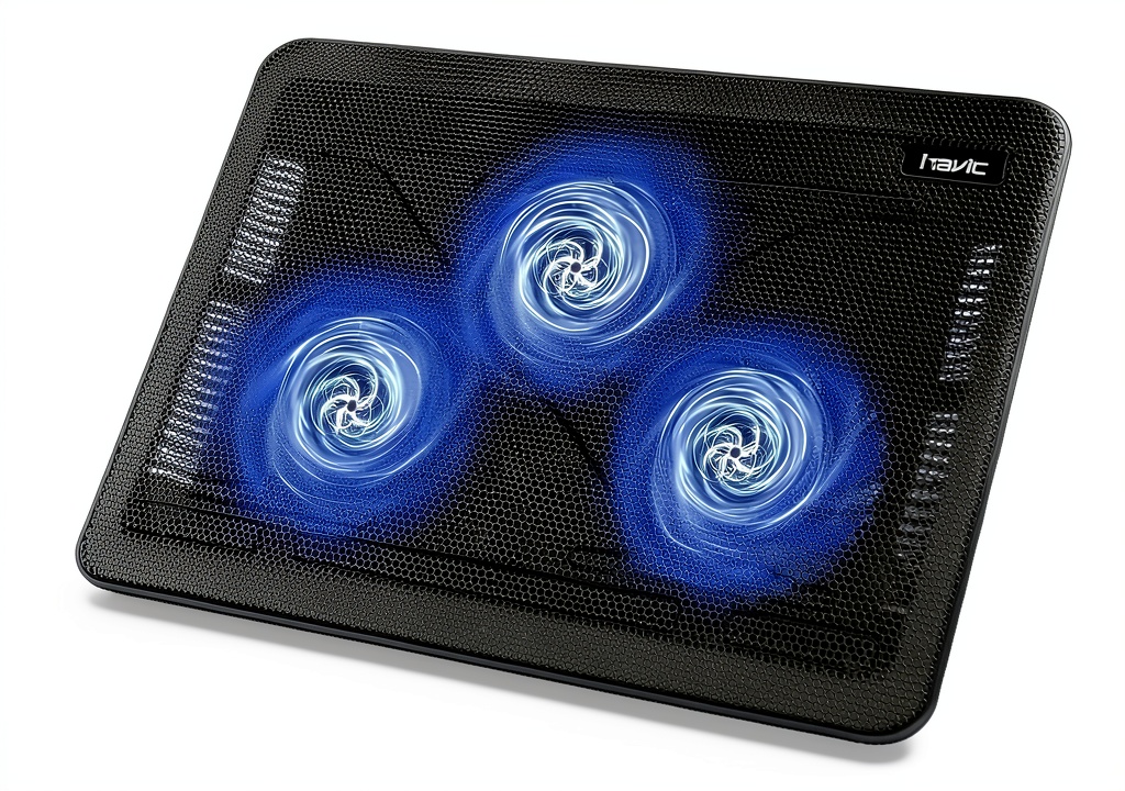 Havit cooling pad on a coffee shop table